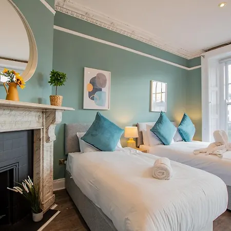 Casa vacanze The Yellow Door By Shortstays