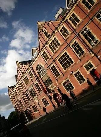 Kinlay House Vandrarhem