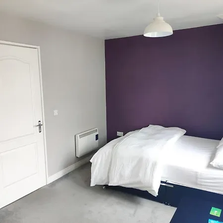 Orchard Way, Shared With An Amazing Double Bedroom With Ensuite Homestay Dublin