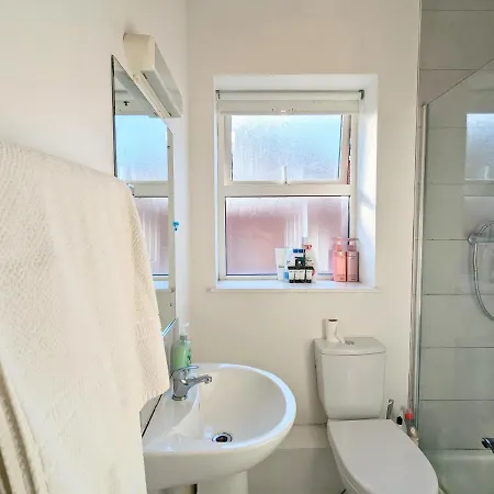 Near Guinness & Heuston Station Apartment *