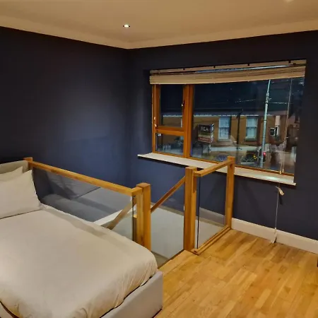 Villa Serene Riverside - Hidden Gem In