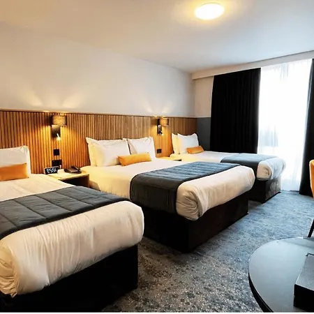 Skylon Hotel 4*