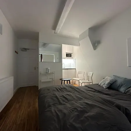Santry Apartment *