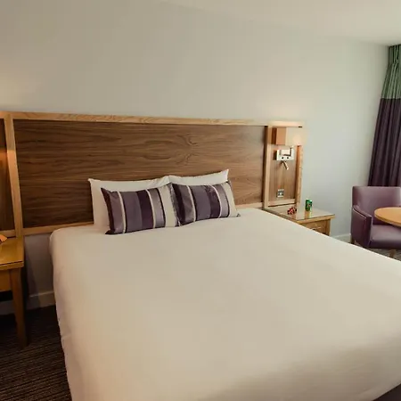 Aspect Park West Hotel 4*