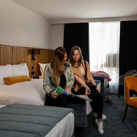 Hotel Skylon