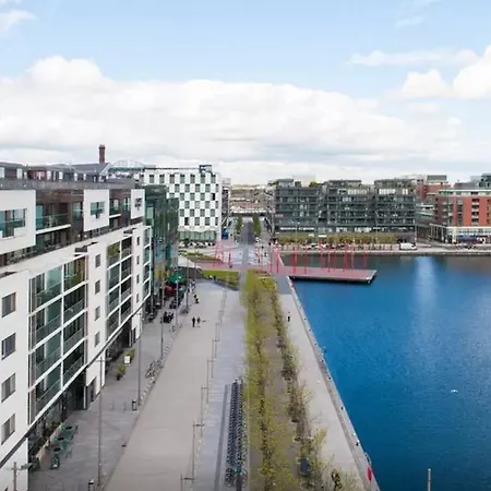 Luxury Apartment, Incredible Views Dublin