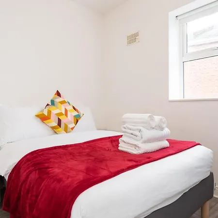 Near Guinness & Heuston Station Apartment *