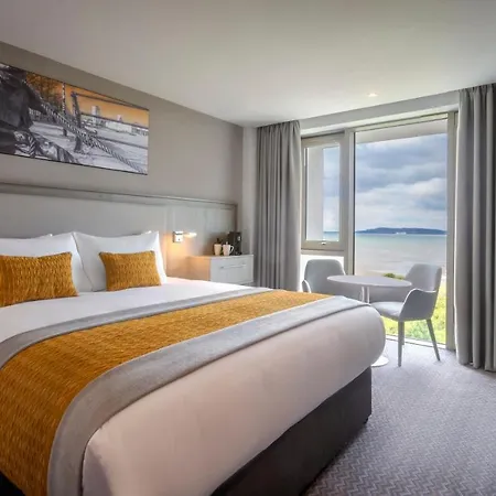 Maldron Merrion Road 4* 더블린
