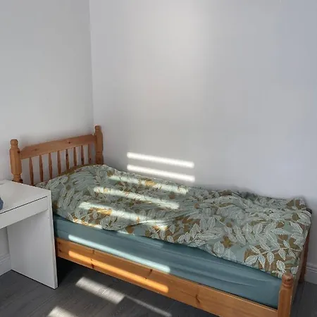 A Spacious Near The Center Dublino