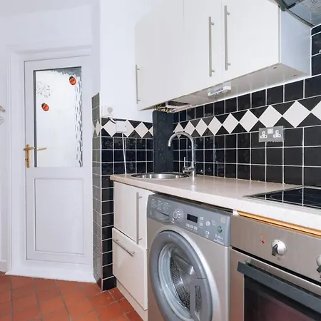 Holiday home Central & Snug 1bd House - Portobello *