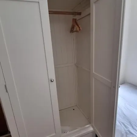 Nest.