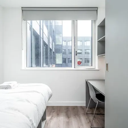 Ensuite Single With Shared Kitchen In Quays * Dublin