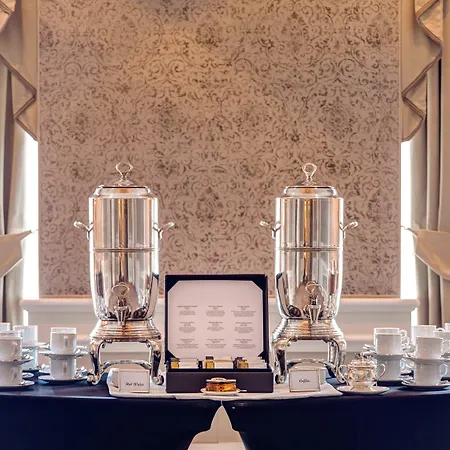 Intercontinental By Ihg