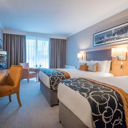 Clayton Cardiff Lane Hotel 4*