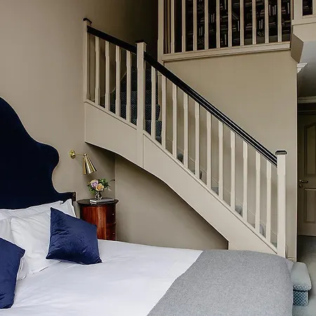 Penzion Pembroke Townhouse 4*