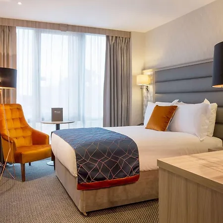 Metro Dublin Airport Hotell 4*