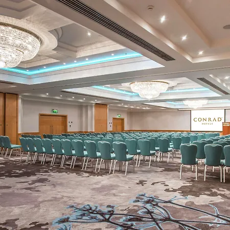 Conrad 5*