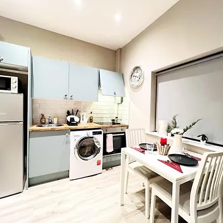 Apartment Lovely Flat At Center *