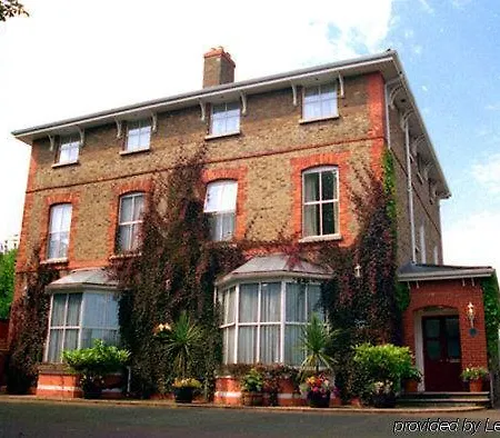 Aberdeen 4* Dublin