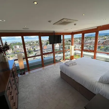 The Kilmainham Spire View Apartment Dublin