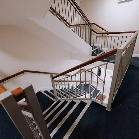 Apartman Goldenglow 15 Min Airport