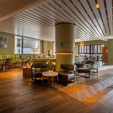 The Morrison Dublin, Curio Collection By Hilton 5*