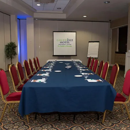 מלון Green Isle Hotel, Dublin קלונדלקין