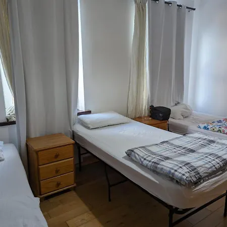 & Travel Quarto em Acomodações Particulares *