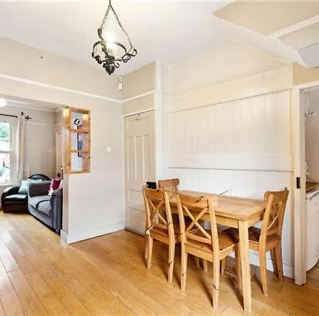 In Center Apartment *