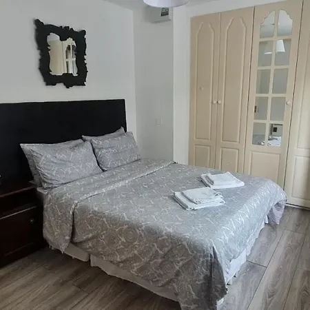 Apartment Exchange Suites By Trinity *