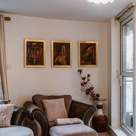 Smithfield Square Nest Entire Appartement