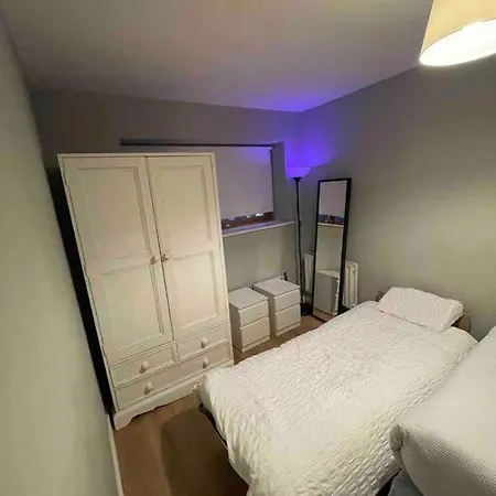 In Dublin's Tourist Spot Temple Bar Fully Renovated Apartment Dublin