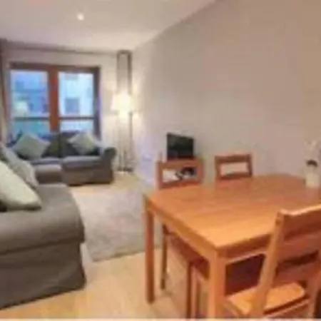 In Dublin's Tourist Spot Temple Bar Fully Renovated Apartment Dublin