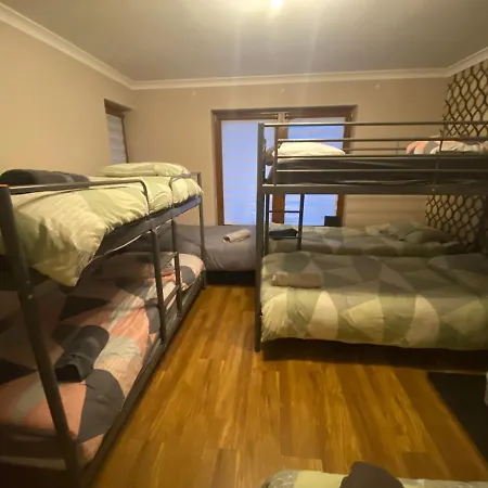 Airport Big With Bathroom Outside - Kitchen Only 7 Days Reservation Homestay