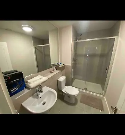 A Private Room,a Private Bathroom Guest house *