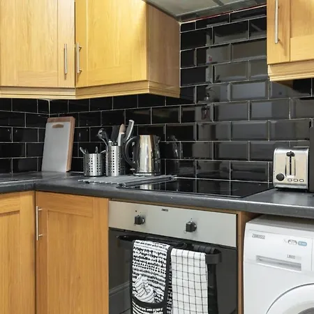 1bed Reliable Fast Wifi & Tv Apartment *