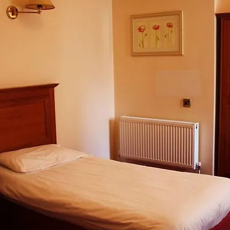 Lynams Hotel