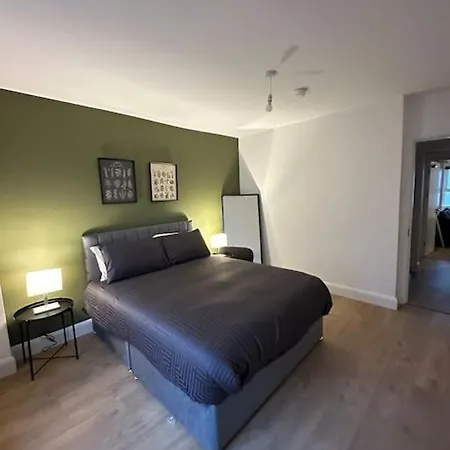 Convenient & Central
