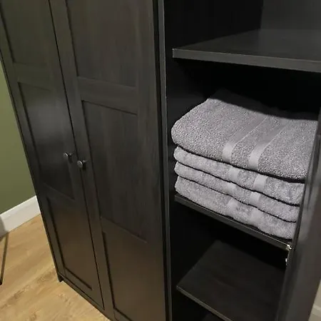 Convenient & Central Appartement