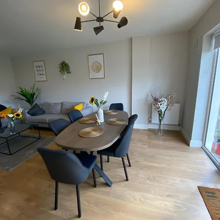 Extra Large In New House At Citywest Dublino
