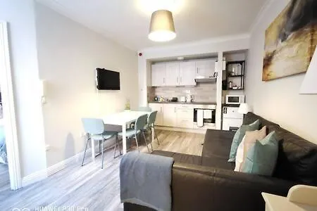 Apartment Cosy 1bed With Nice Patio And Fast Wifi F1 Dublin