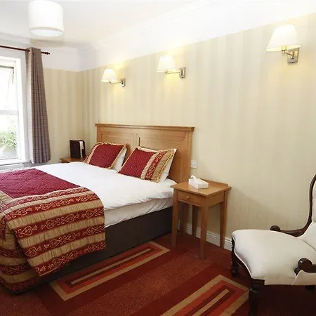 Hotel St George By Nina 3*