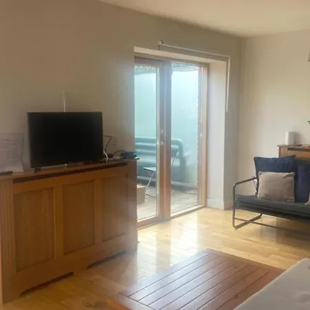 Lovely 2 Bedroom In Exclusive Development.