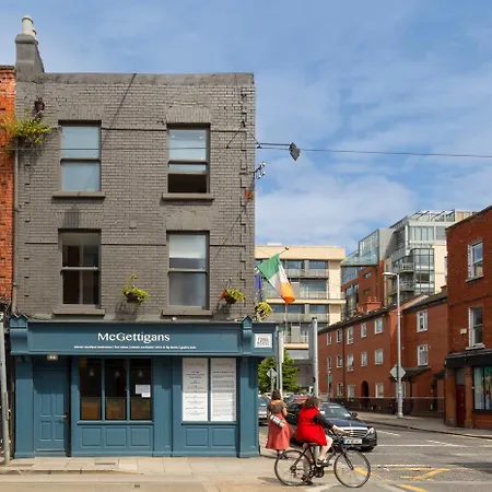 Mcgettigan's Townhouse - Olives & Figs Bistro Inn