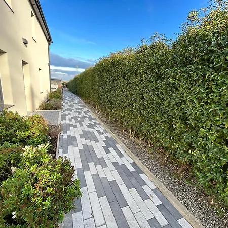 Two Bedroom Ground Floor Apartment, Professionally Managed Apartment *