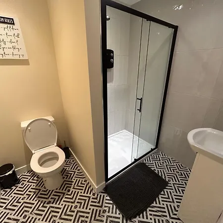 Apartment Two Bedroom Ground Floor Apartment, Professionally Managed Dublin