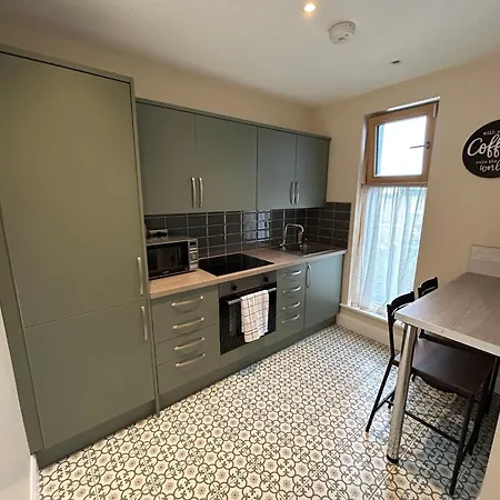 Two Bedroom Ground Floor Apartment, Professionally Managed Apartment Dublin