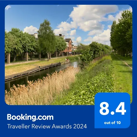 2 Bed 2 Bath With Canal View Apartment Dublin