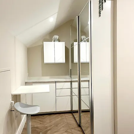 Attic In Citywest Homestay *
