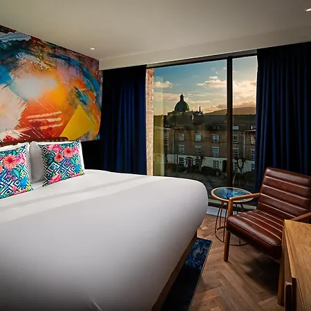 Nyx Portobello Hotel 4*